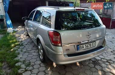 Универсал Opel Astra 2007 в 