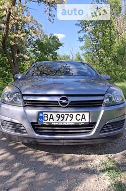 Хэтчбек Opel Astra 2004 в Кропивницком