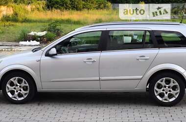 Універсал Opel Astra 2006 в 