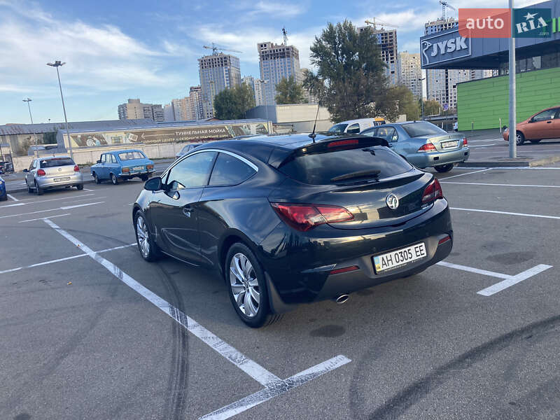 Хетчбек Opel Astra 2013 в Києві