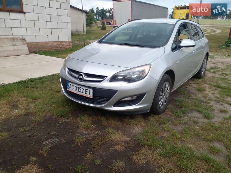 Універсал Opel Astra 2015 в 