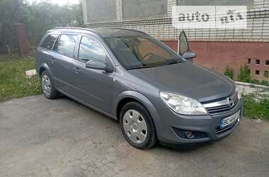 Универсал Opel Astra 2007 в Бориславе