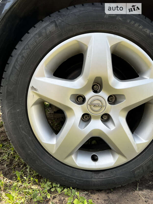 Хэтчбек Opel Astra 2007 в Харькове