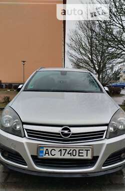 Универсал Opel Astra 2006 в Львове