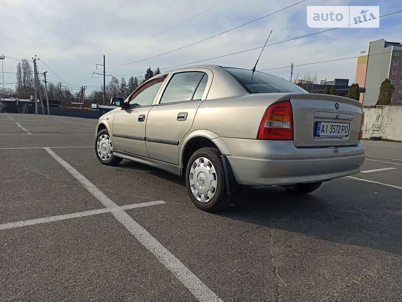 Седан Opel Astra 2008 в Киеве фото 8 Седан Opel Astra 2008 в Киеве