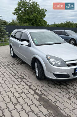 Универсал Opel Astra 2004 в 