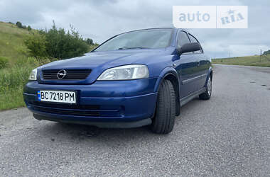 Седан Opel Astra 2006 в Тернополе