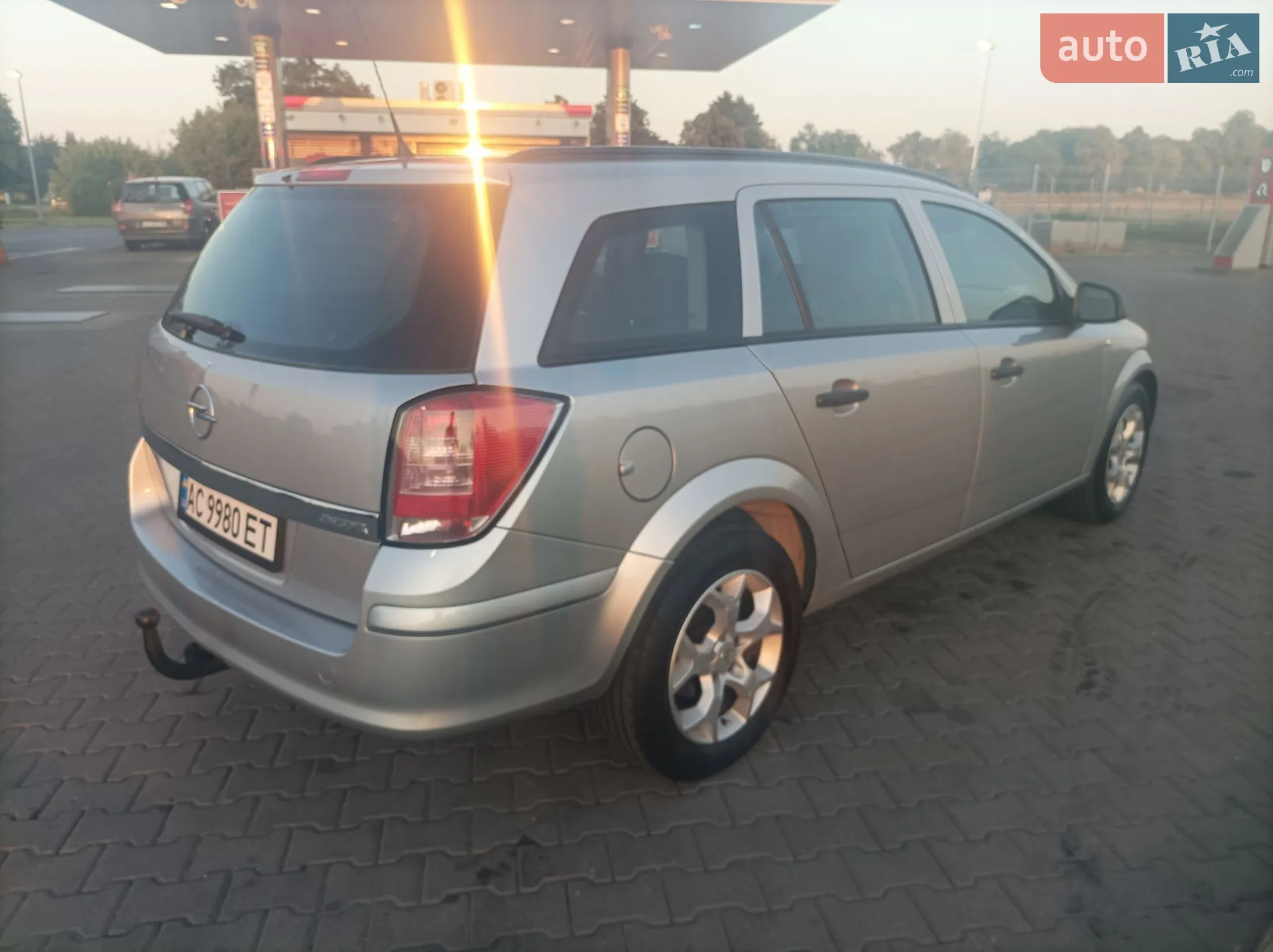 2010 Opel Astra - мініатюра 7
