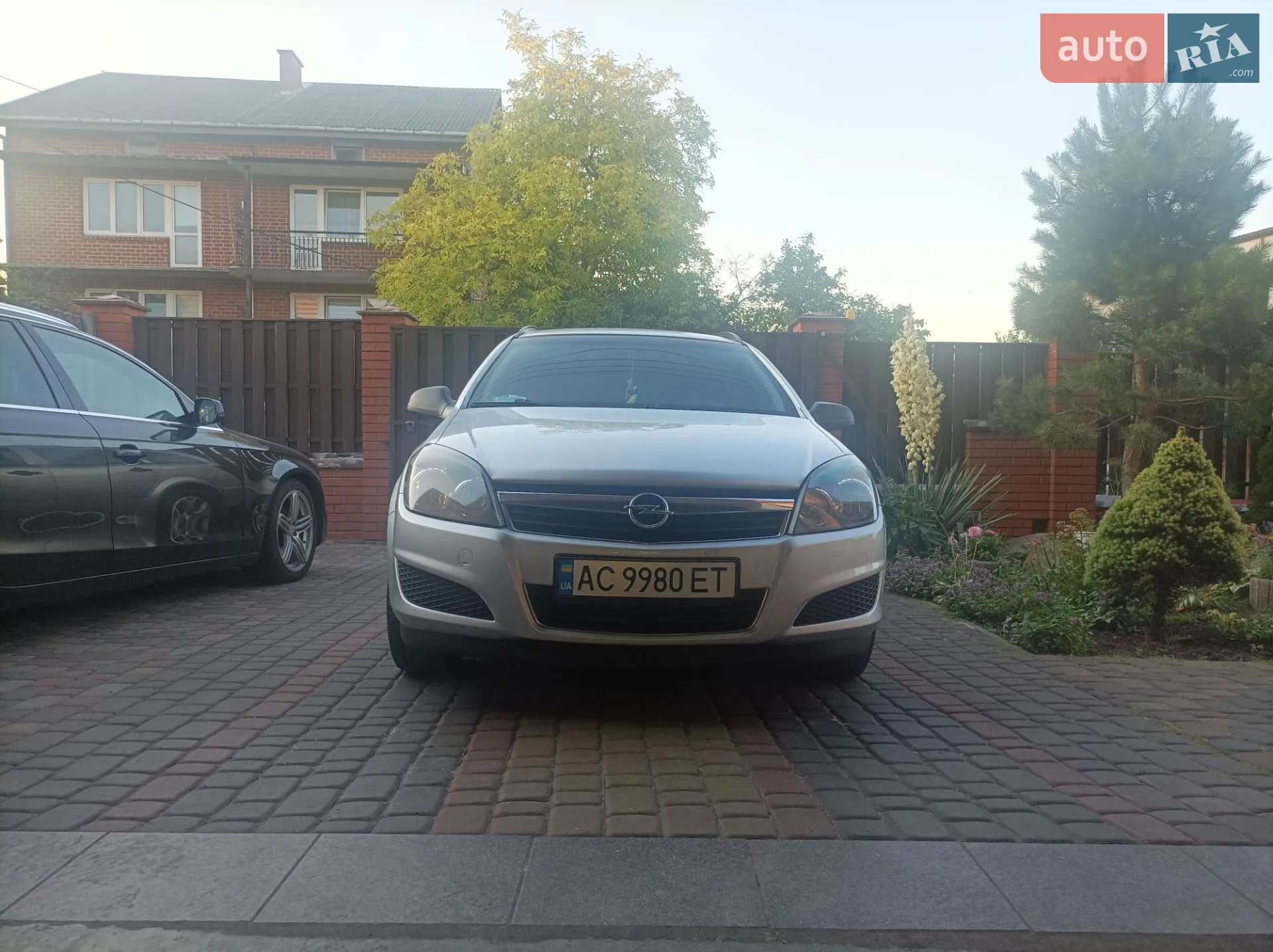 2010 Opel Astra - мініатюра 4