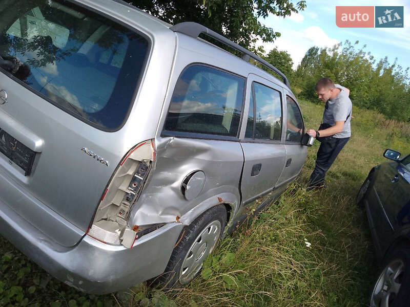 Універсал Opel Astra 1999 в Луцьку