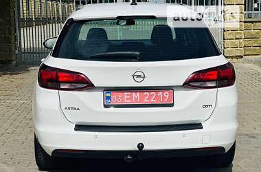 Універсал Opel Astra 2018 в Здолбуніві
