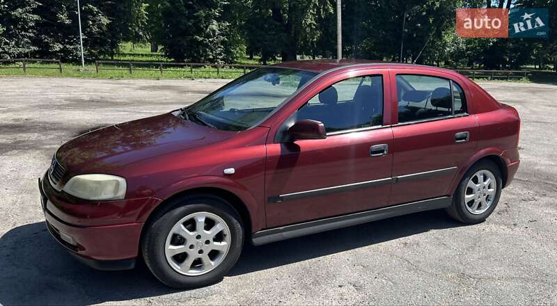 Хэтчбек Opel Astra 1999 в Сумах