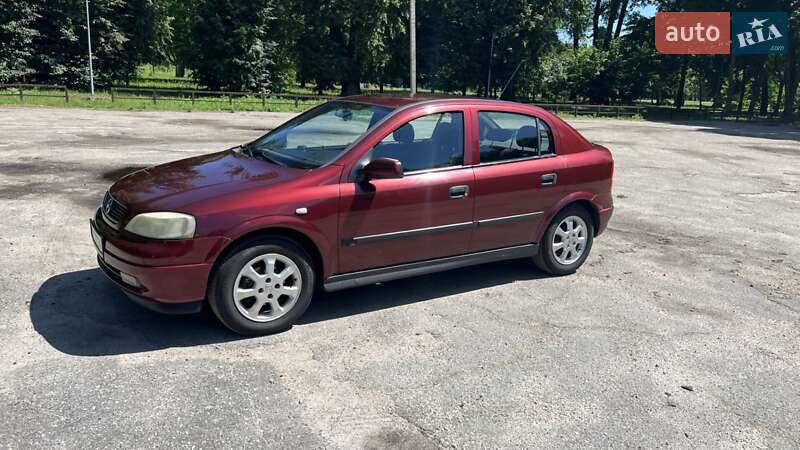 Хэтчбек Opel Astra 1999 в Сумах