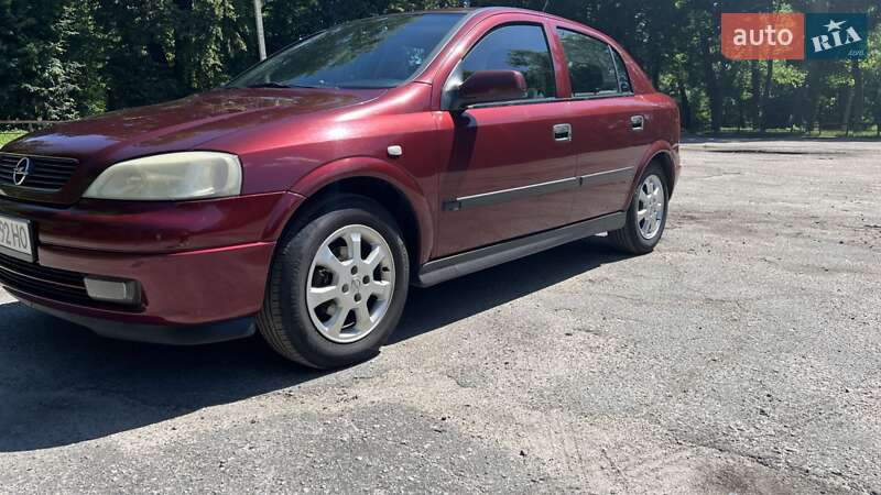Хэтчбек Opel Astra 1999 в Сумах