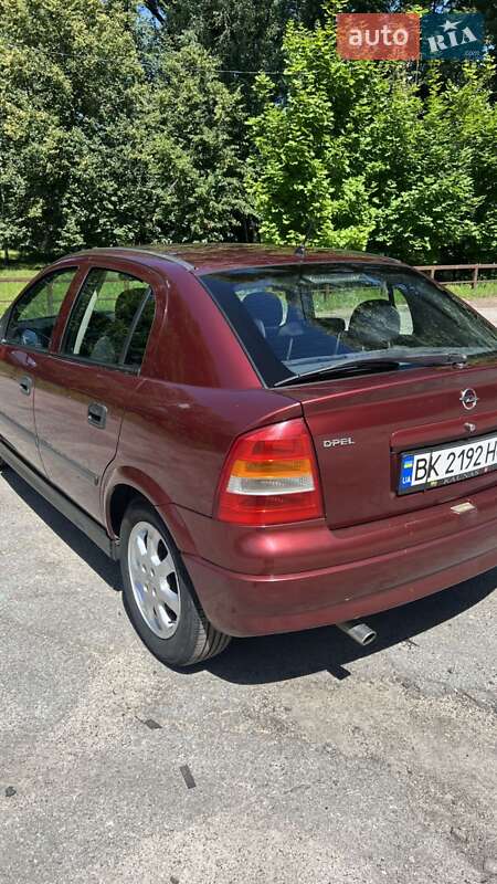 Хэтчбек Opel Astra 1999 в Сумах