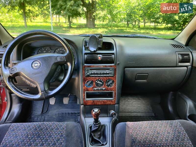Хэтчбек Opel Astra 1999 в Сумах