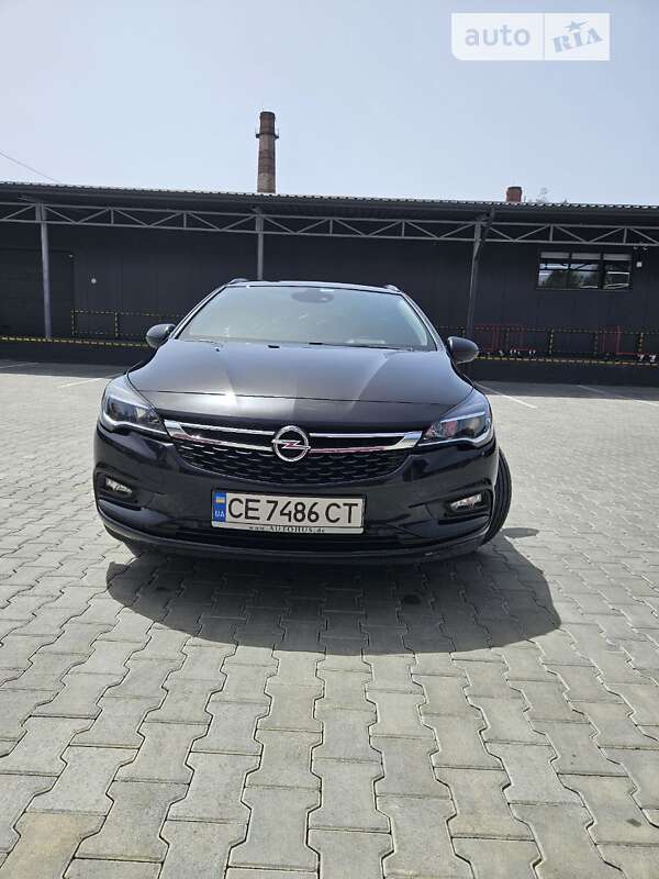 Универсал Opel Astra 2017 в Черновцах