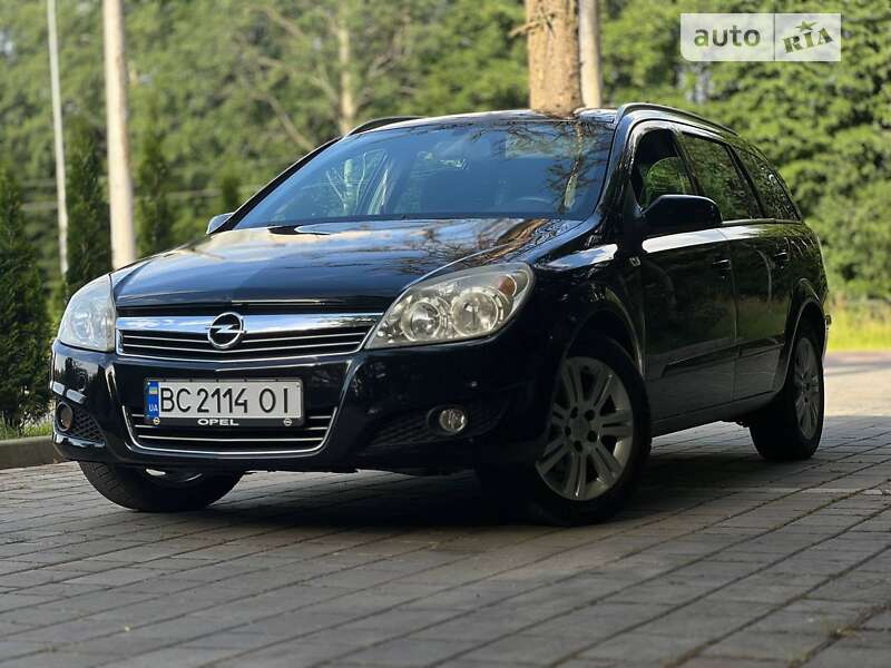 Універсал Opel Astra 2007 в Самборі