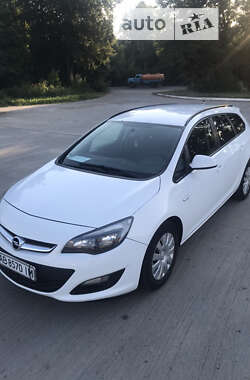 Универсал Opel Astra 2014 в Виннице