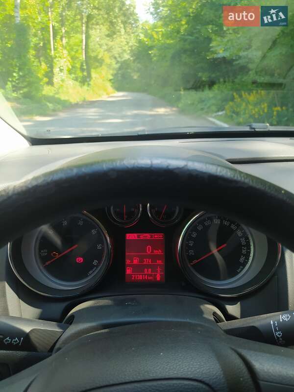 Универсал Opel Astra 2014 в Боярке