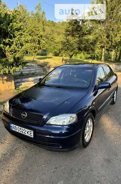 Хэтчбек Opel Astra 2001 в Могилев-Подольске