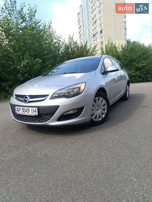Opel Astra 2013