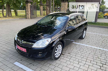 Универсал Opel Astra 2007 в Стрые