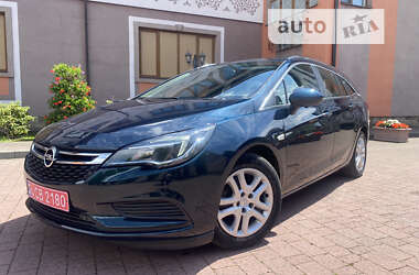 Универсал Opel Astra 2018 в Стрые