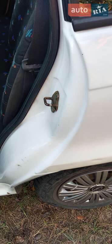 Універсал Opel Astra 1994 в Дніпрі