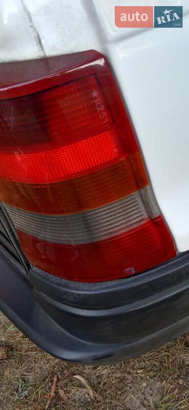 Універсал Opel Astra 1994 в Дніпрі