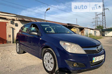 Хэтчбек Opel Astra 2007 в Запорожье