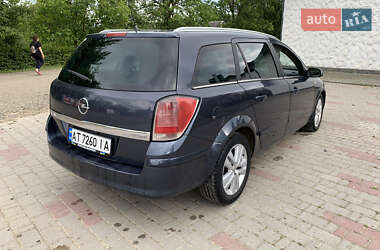 Універсал Opel Astra 2007 в Верховині