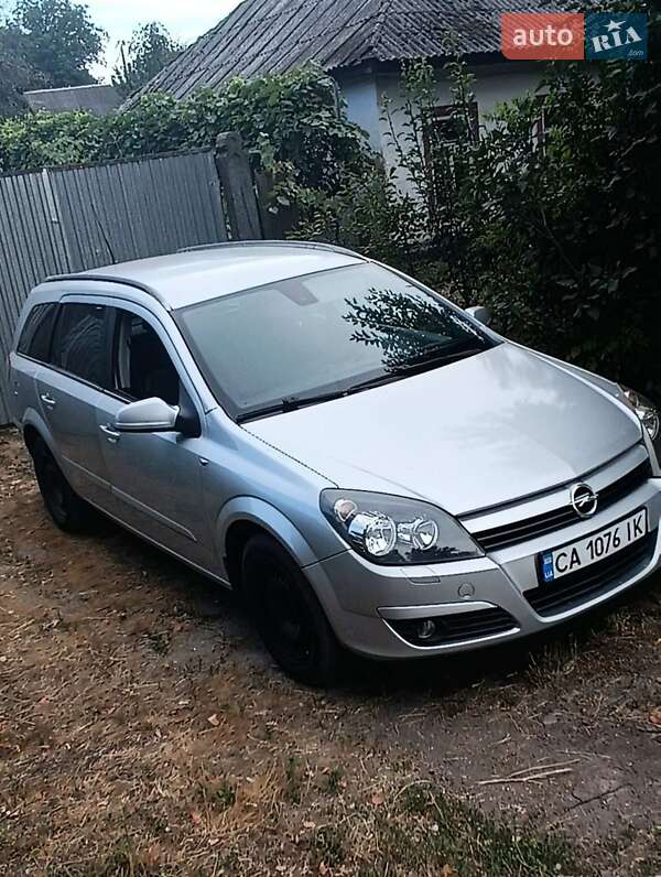 Opel Astra 2004
