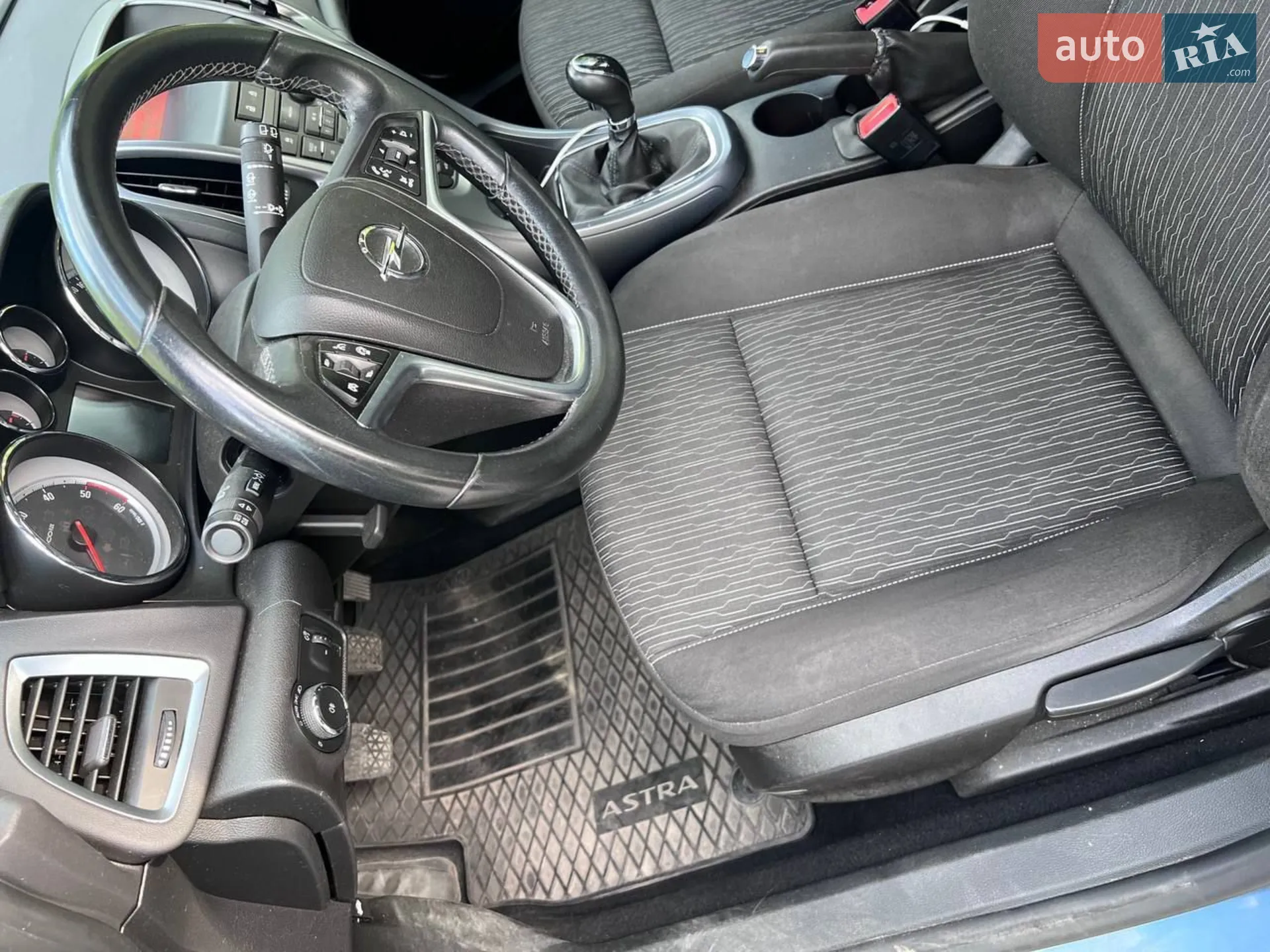 2013 Opel Astra - мініатюра 38