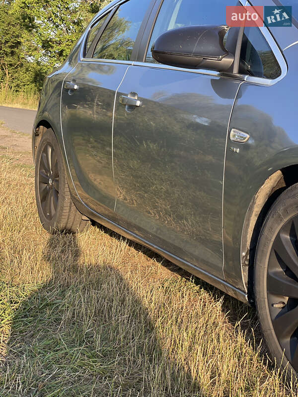 Хетчбек Opel Astra 2010 в Березані