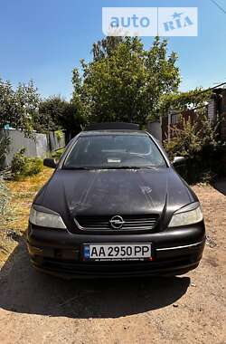 Седан Opel Astra 2007 в Киеве