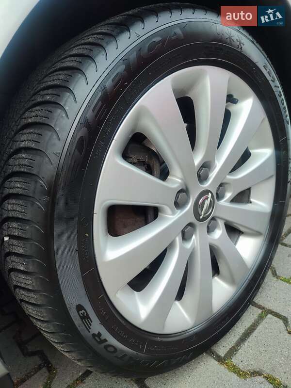 Універсал Opel Astra 2011 в Хмельницькому