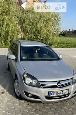 Универсал Opel Astra 2010 в Мамаевцах