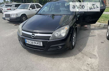 Универсал Opel Astra 2006 в Киеве