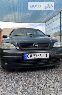 Седан Opel Astra 2007 в Звенигородке