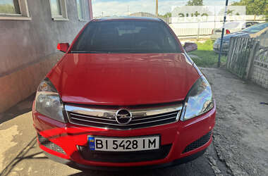 Хетчбек Opel Astra 2014 в Олександрії