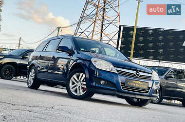 Универсал Opel Astra 2008 в Харькове