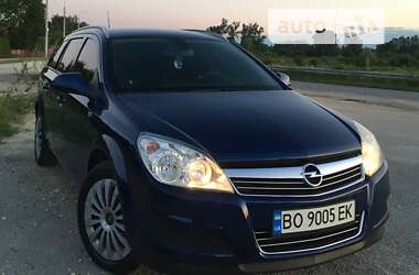 Универсал Opel Astra 2009 в Лановцах