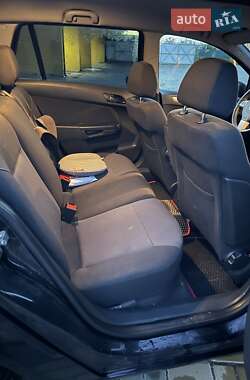 Универсал Opel Astra 2008 в 