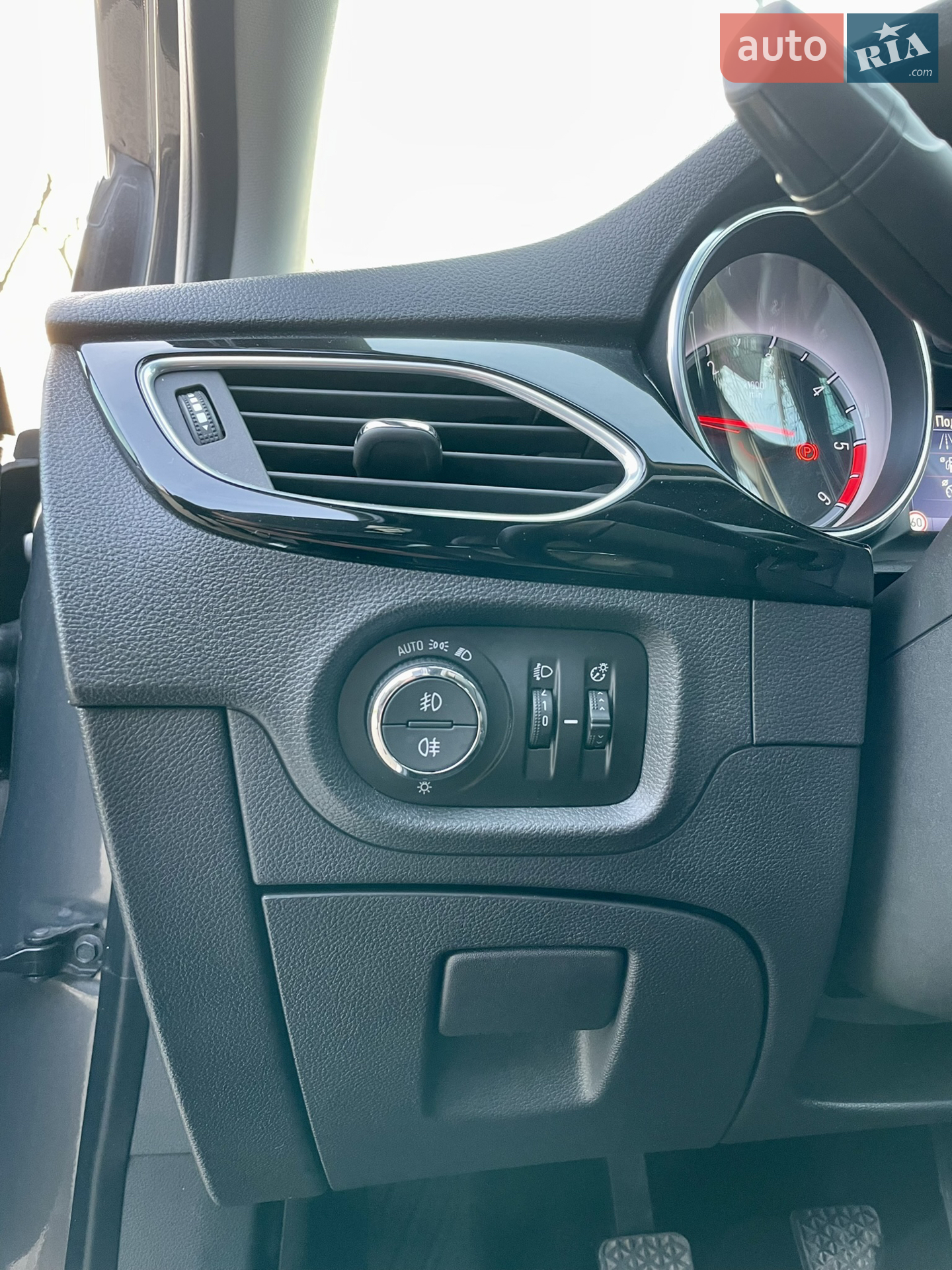 2016 Opel Astra - мініатюра 18