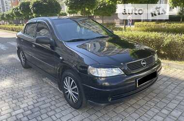 Седан Opel Astra 2009 в Ивано-Франковске