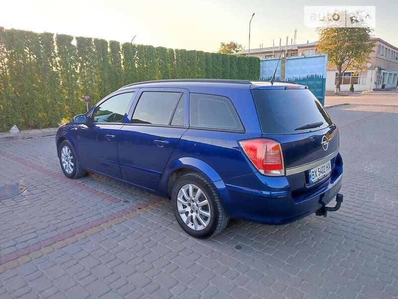 Универсал Opel Astra 2006 в Каменец-Подольском
