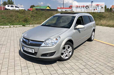 Універсал Opel Astra 2008 в Стрию