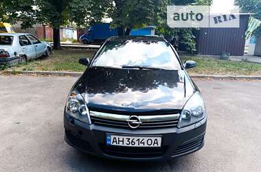 Універсал Opel Astra 2005 в Харкові