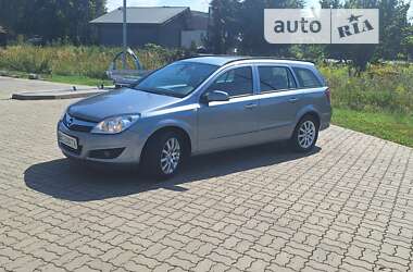 Универсал Opel Astra 2008 в Стрые